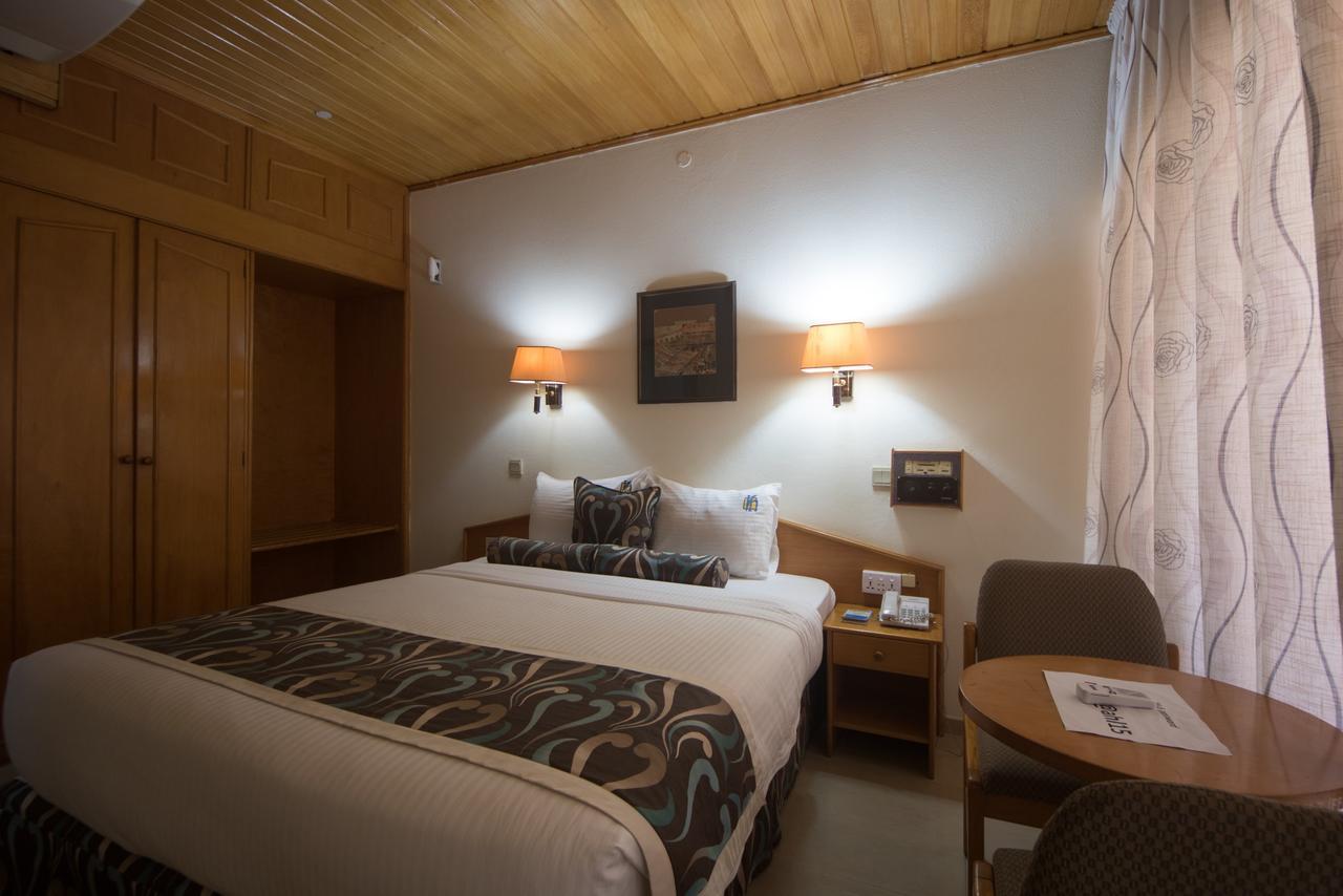 Volta Hotel Akosombo Buitenkant foto