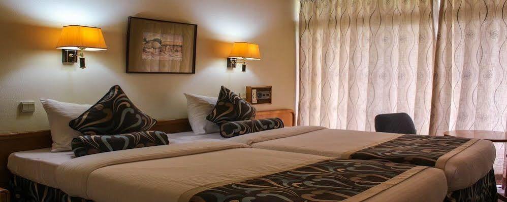 Volta Hotel Akosombo Buitenkant foto